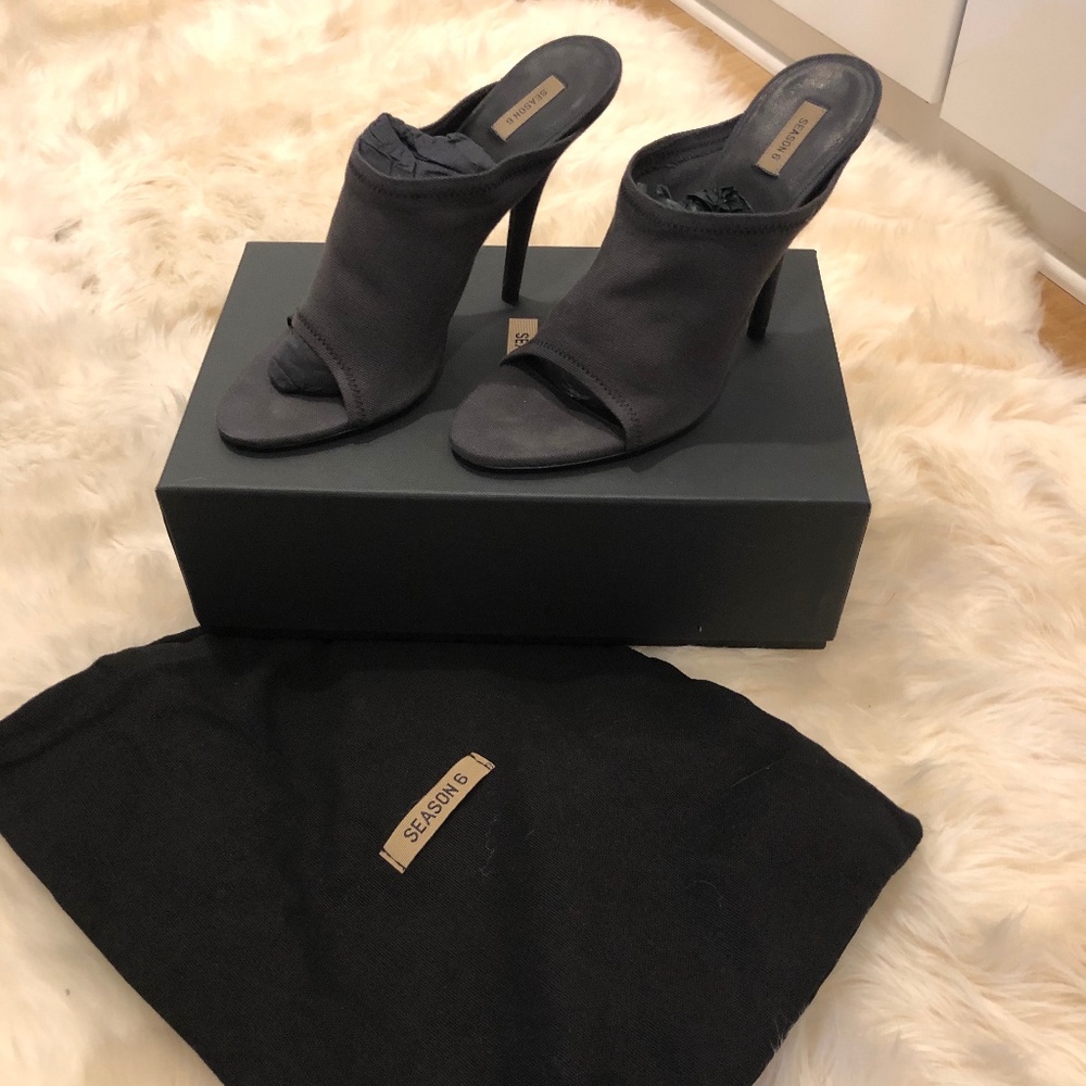 YEEZY Season 6 Canvas Mules